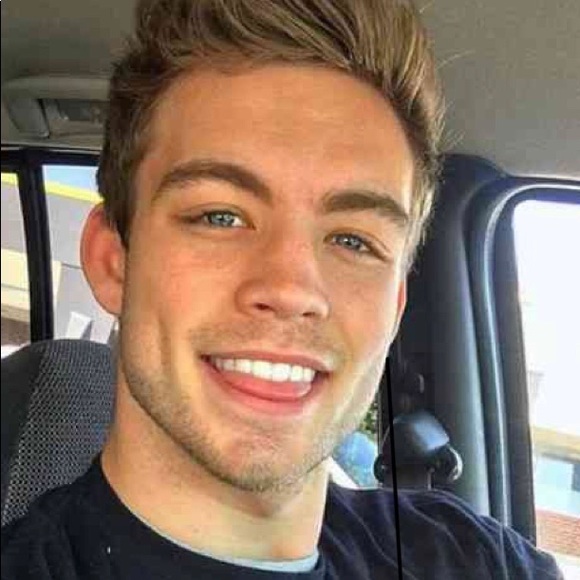 Meet your Posher, Kevin - Picture 1 of 1